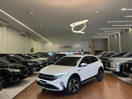 VOLKSWAGEN NIVUS 1.0 200 TSI TOTAL FLEX HIGHLINE AUTOMÁTICO